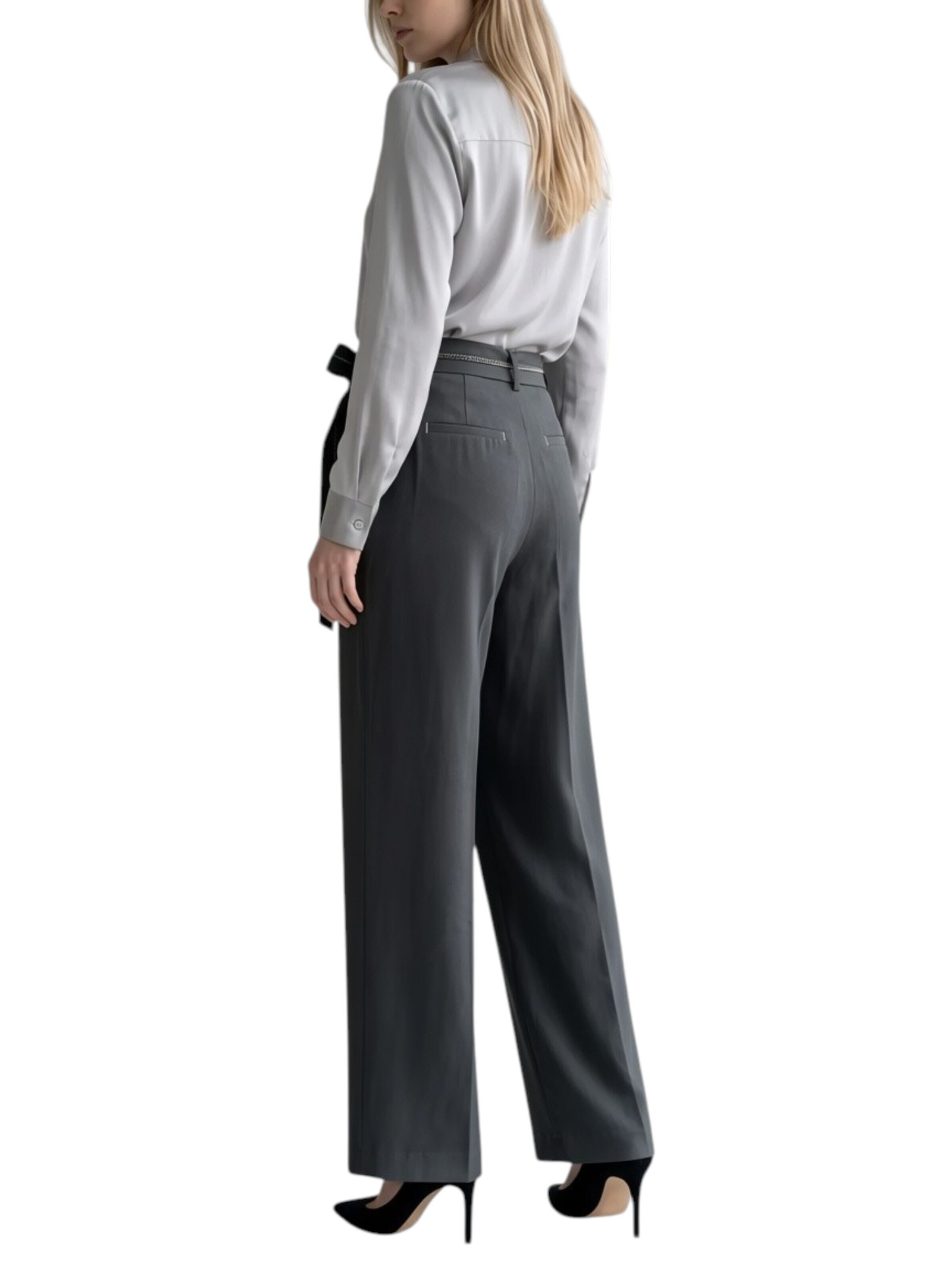 Viore Loose fit Pleated Pants in Grey