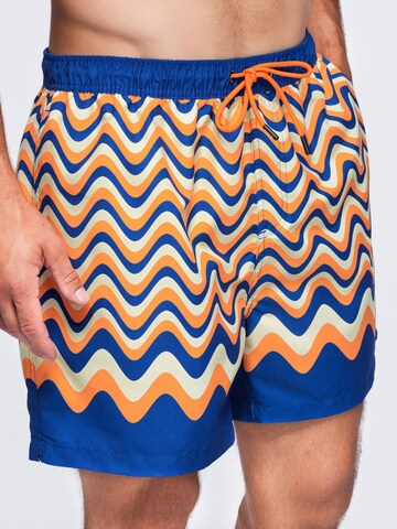 regular Pantaloni sportivi di Ombre in arancione