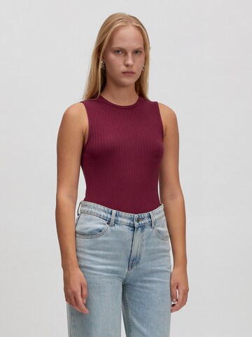 EDITED Top 'Naela' in Rood: voorkant