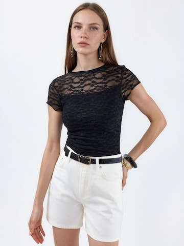 Busem Blouse in Zwart