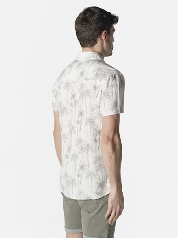 KOROSHI Slim Fit Paita värissä valkoinen
