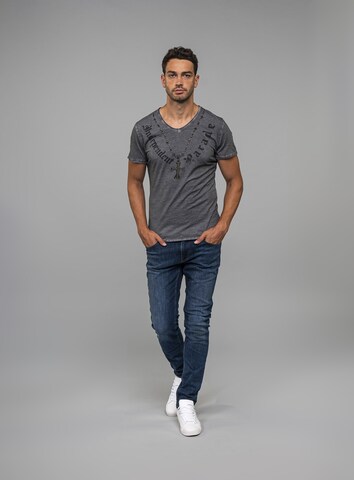 Key Largo Paita 'Independent' värissä harmaa