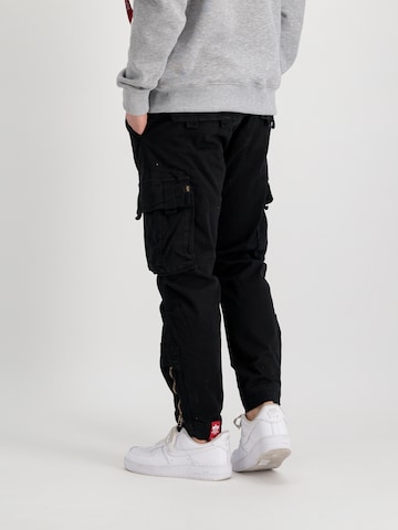 ALPHA INDUSTRIES Regular Cargo Pants in Black