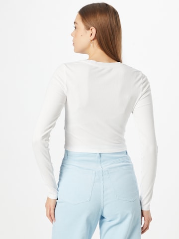 Monki - Camiseta en blanco