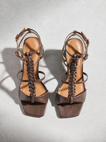 Next - Sandalias con hebilla 'N. Premium' en marrón