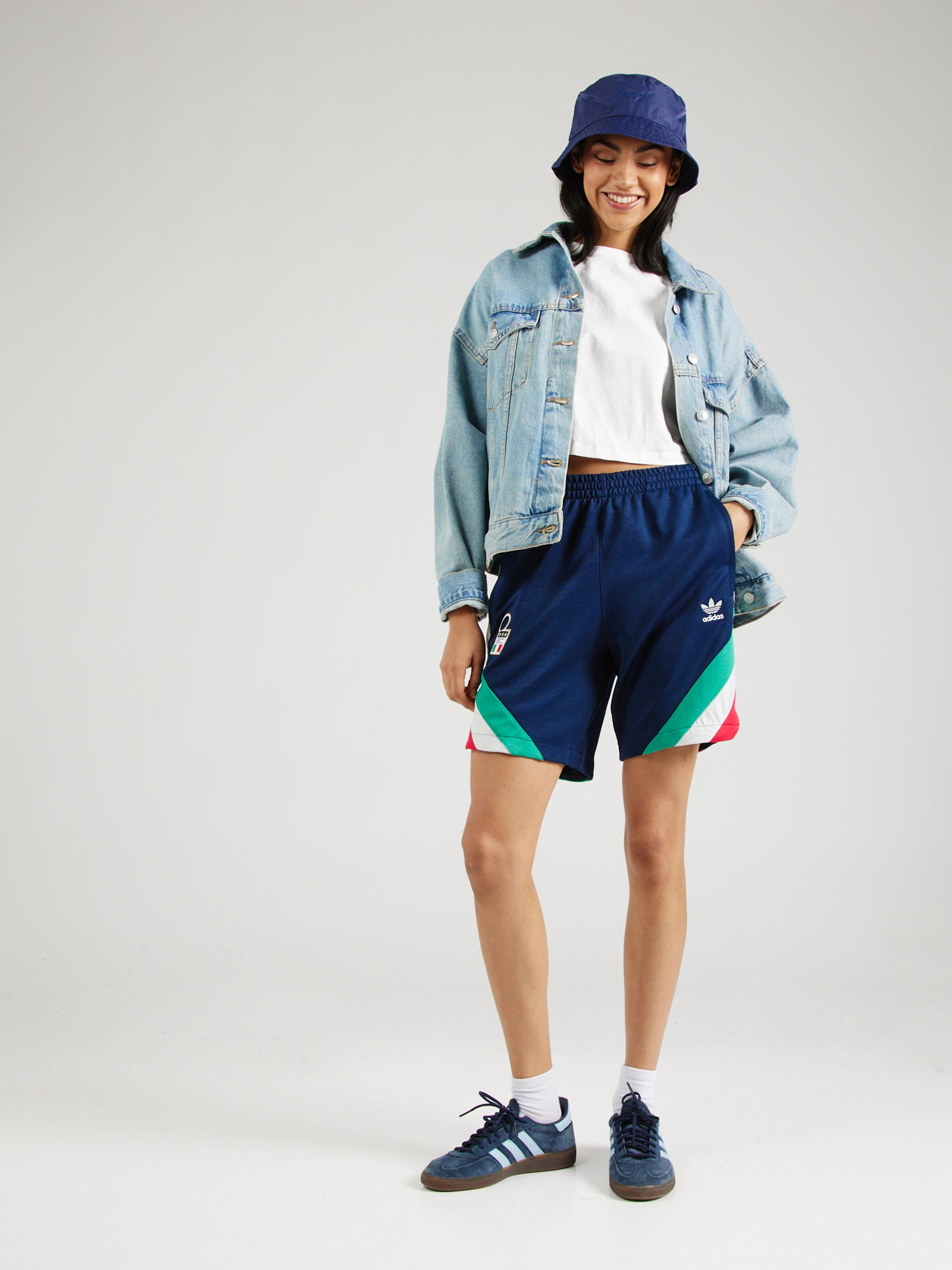 Adidas italia 90 shorts hotsell