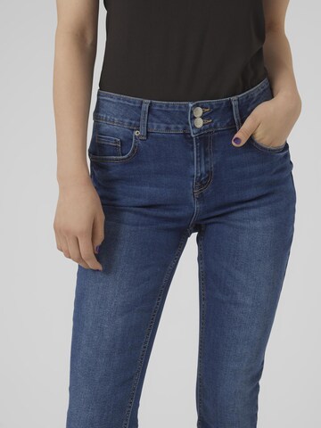 VERO MODA Regular Jeans 'KIMMI' in Blau