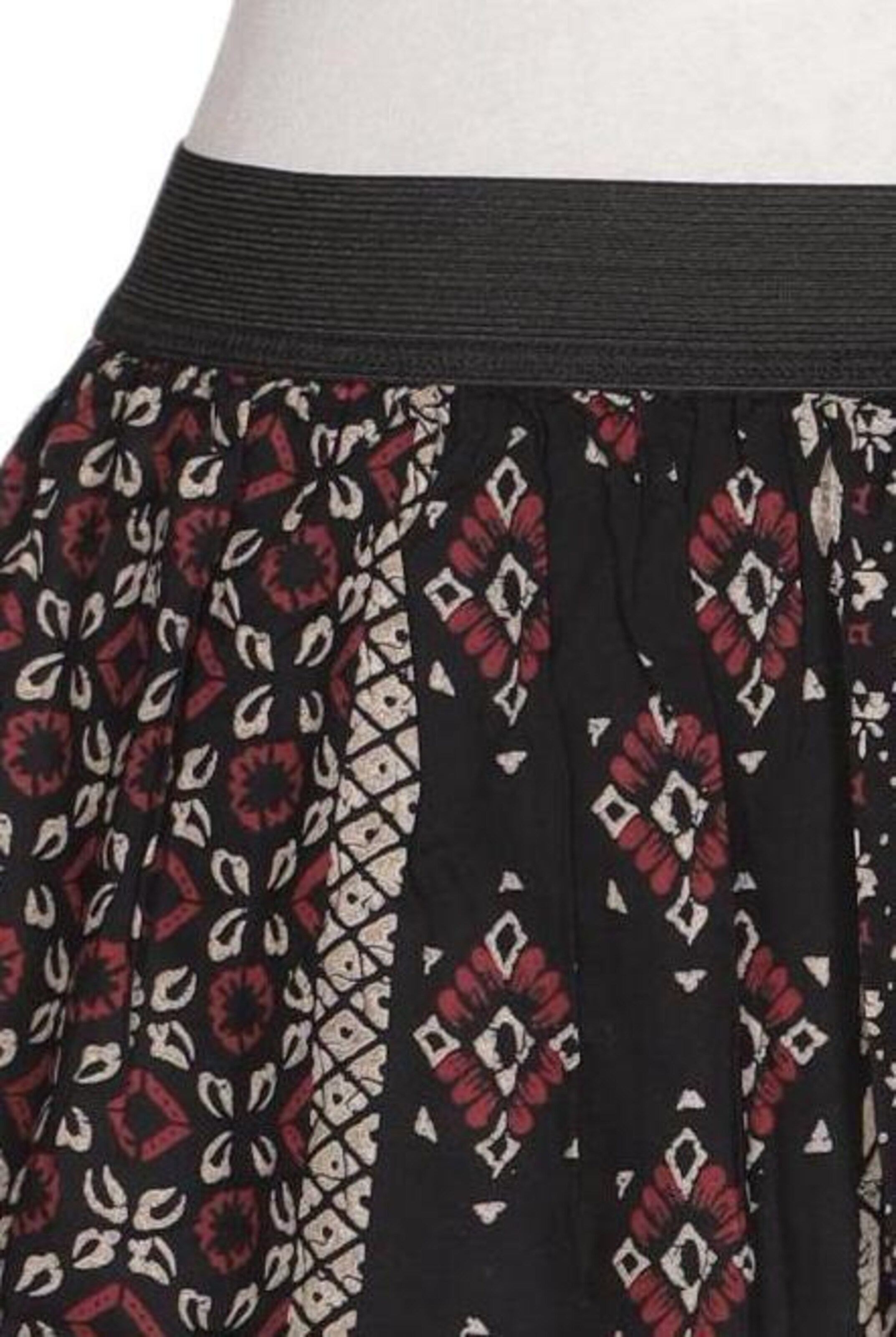 HOLLISTER Skirt in S in Mixed colors