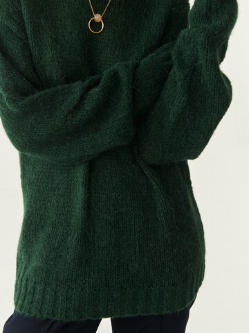 TATUUM Пуловер в зелено