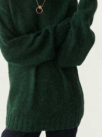 TATUUM Sweater in Green