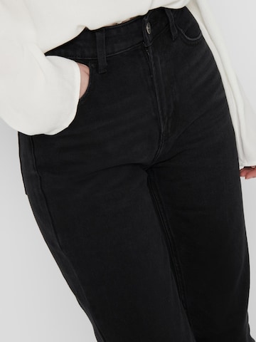 regular Jeans 'Emily' di ONLY in nero