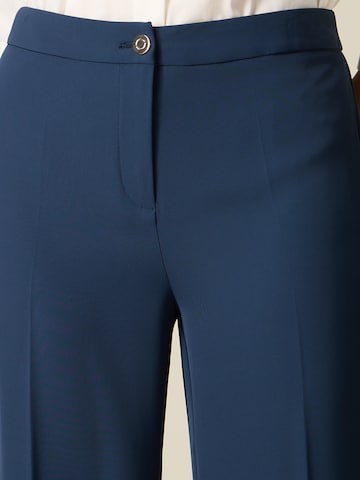 oltre - Acampanado Pantalón en azul