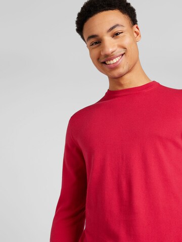 Coupe regular Pull-over UNITED COLORS OF BENETTON en rouge