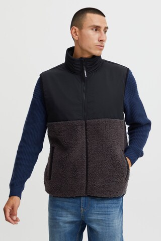11 Project Vest 'Pietto' in Grey: front