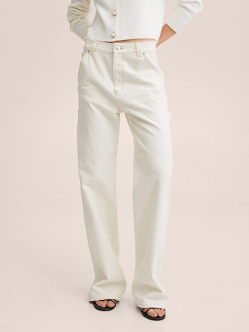 MANGO Loosefit Jeans 'Kyomi' i beige: forside