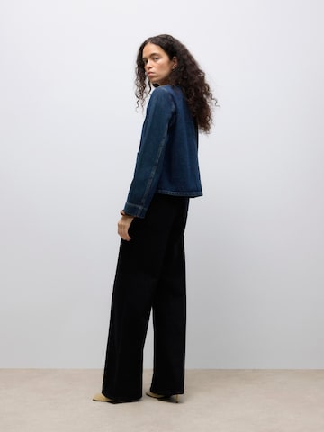 VERO MODA Between-season jacket 'VMAwmindy' in Blue