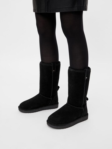 Bianco Snow Boots in Black: front