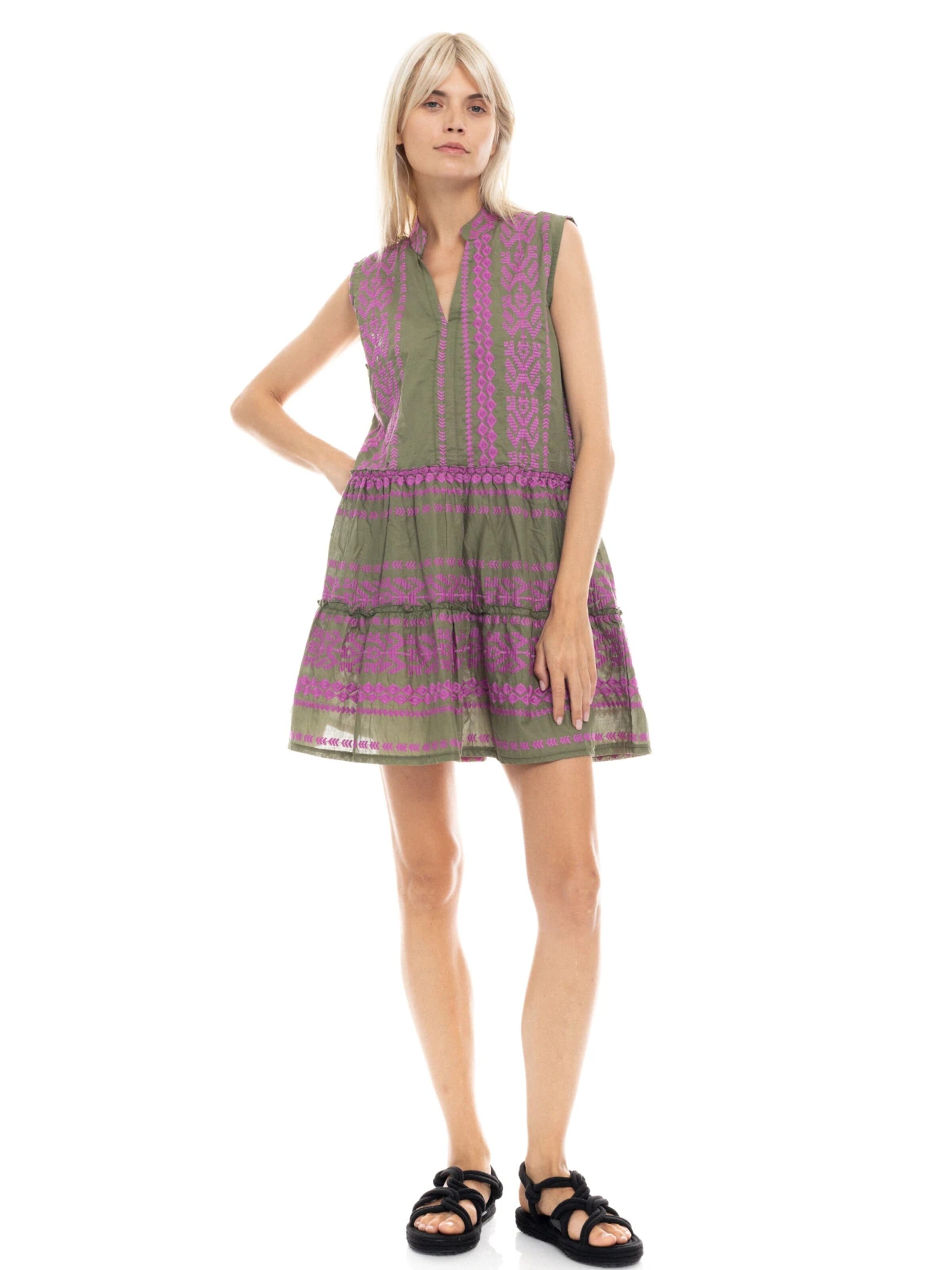 Pink Label - Vestido de verão 'BEACHWEAR EMBRODERY MAGENTA' em verde: frente