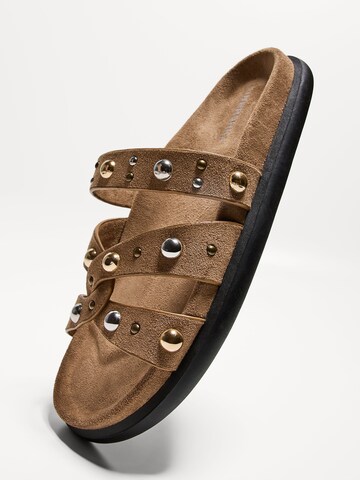 Mule Bershka en marron