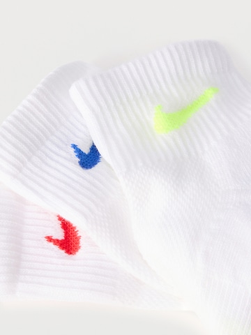 Nike Sportswear Socks in White