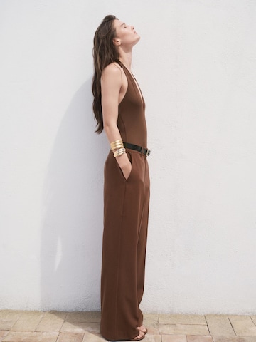 MANGO Wide leg Pressveckad byxa 'CARLOS' i brun