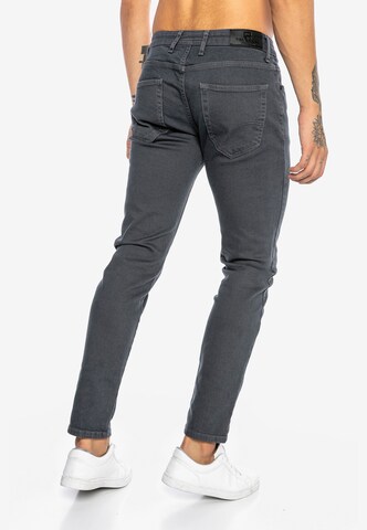 Redbridge Slimfit Jeans 'Saitama' in Grau
