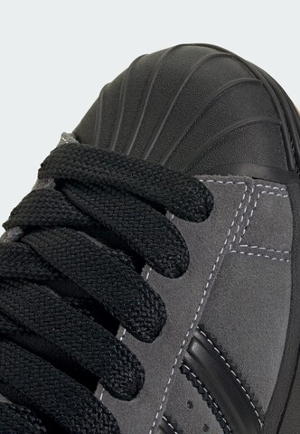 ADIDAS ORIGINALS Platform trainers 'Superstar St' in Grey