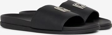 TOMMY HILFIGER Mules in Black