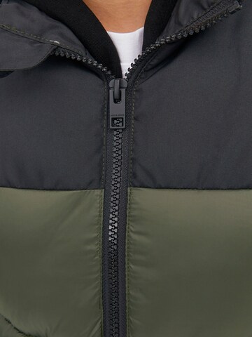 Gilet Jack & Jones Junior en vert