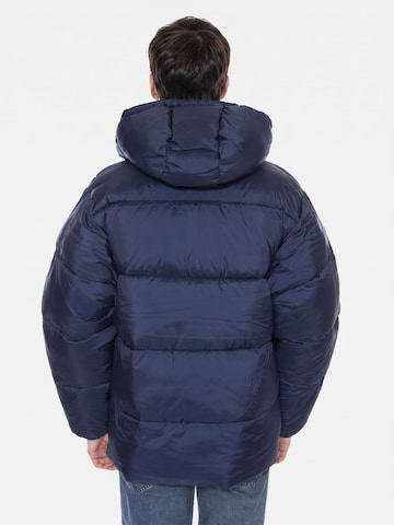 Carhartt WIP Vinterjakke 'Toronto' i blå