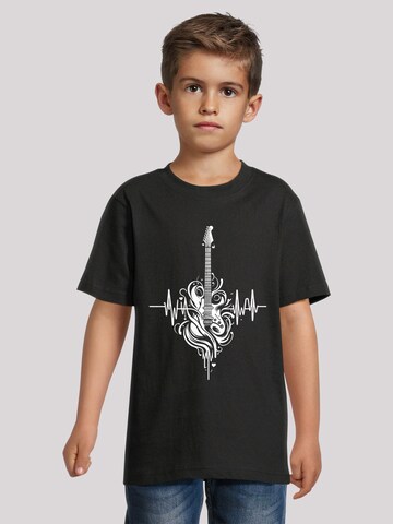 F4NT4STIC Shirt 'Gitarre Heartbeat' in Zwart: voorkant
