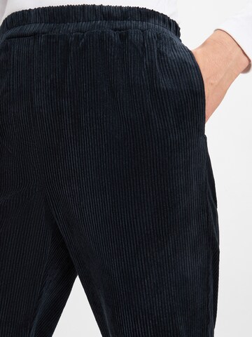 Marie Lund Loosefit Broek in Blauw