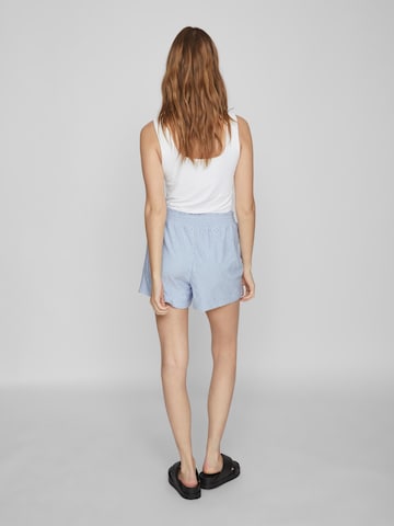 VILA Regular Shorts 'Kawa' in Blau