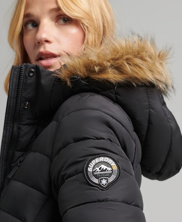 Superdry Wintermantel in Schwarz