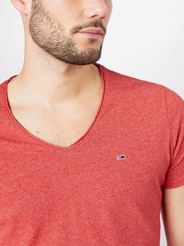 Tommy Jeans - Ajuste regular Camiseta 'Jaspe' en rojo