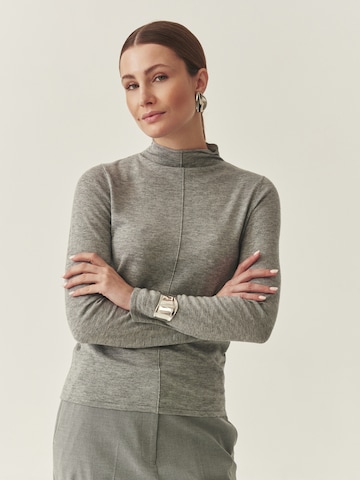 TATUUM Sweter w kolorze szary: przód