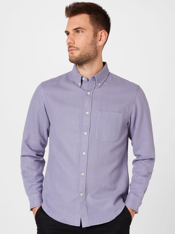 Coupe regular Chemise Club Monaco en violet : devant