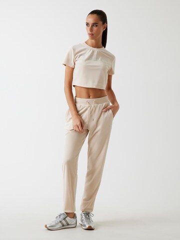 GUESS T-Shirt in Beige