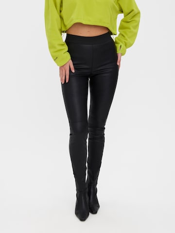 VERO MODA Slim fit Leggings 'Storm' in Black: front