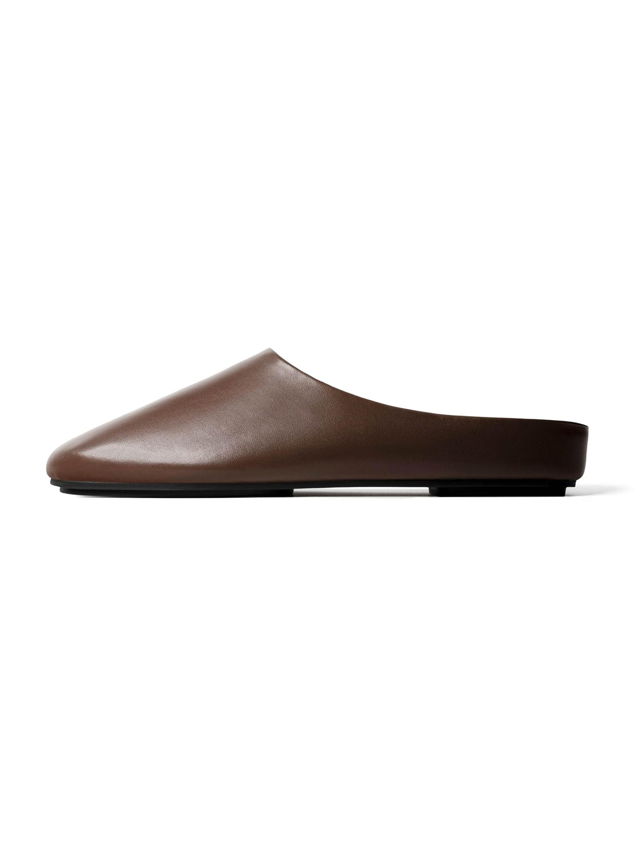 L37 HANDMADE SHOES Huisschoenen 'ALL AT ONCE' in Bruin: voorkant