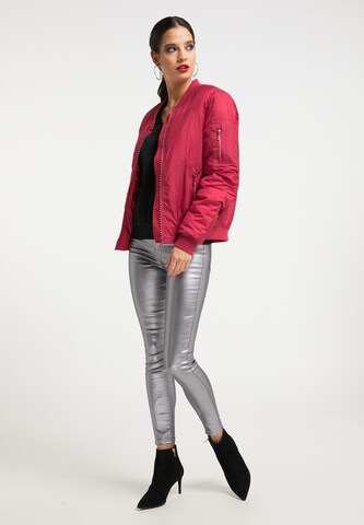 faina Between-Season Jacket in Red