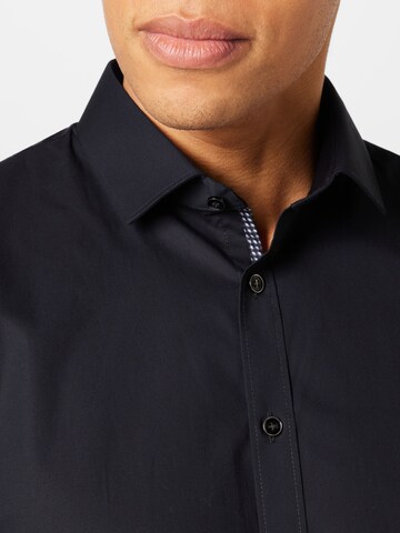 Slim fit Camicia business di OLYMP in nero