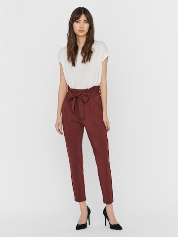 VERO MODA Slimfit Bundfaltenhose 'Eva' in Braun