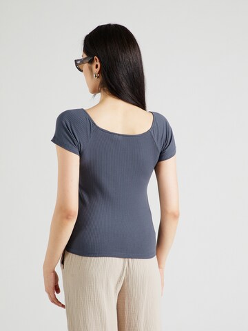 Maglietta 'PCSYNA' di PIECES in blu