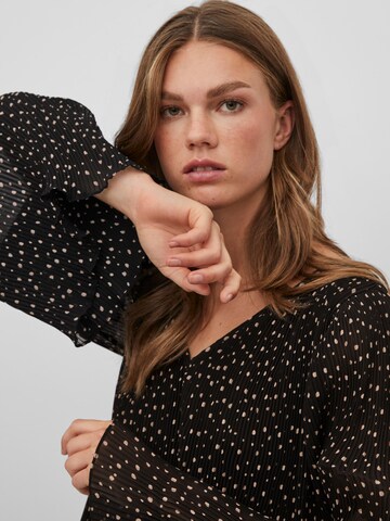 VILA - Blusa 'Vita' en negro