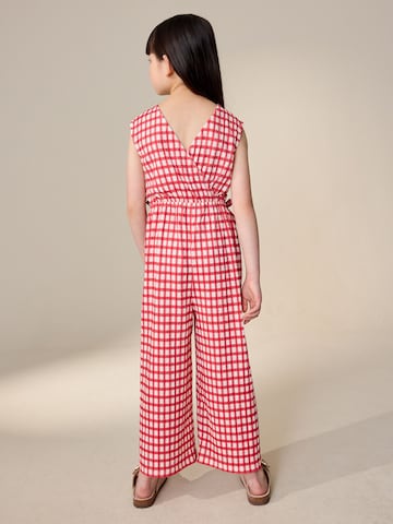 Next Overall värissä punainen