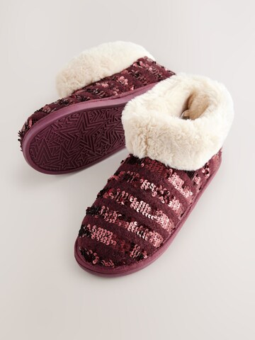 Pantoufle Next en rouge