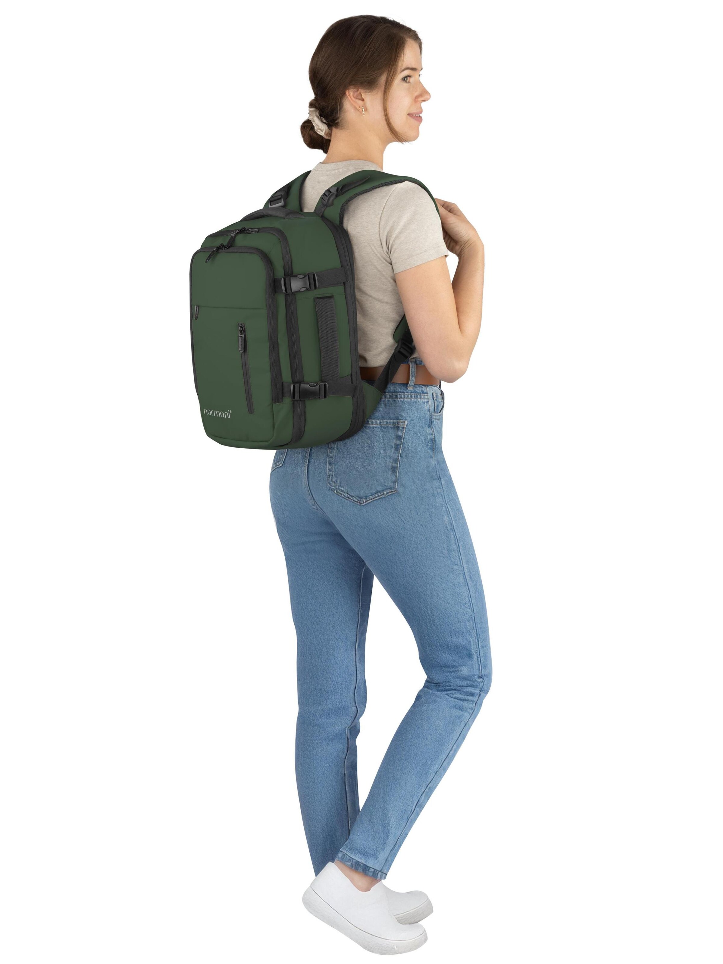 normani Sports bag 'Nikaho' in Green: front