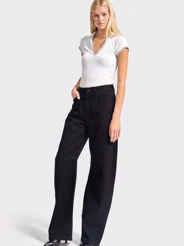 IT'S BASIC Baggy Jeans 'LUNA Baggy Mid Rise Jeans (Lenght 30)' in Black: front
