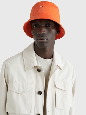 Cappello di TOMMY HILFIGER in arancione: frontale